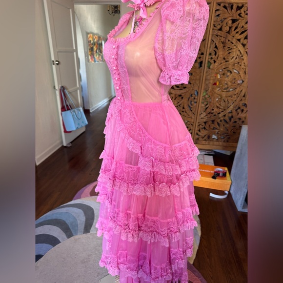 Current Mood Vibrant Pink Lace Layered Semi Sheer Maxi Dress size S NWOT - Picture 5 of 17